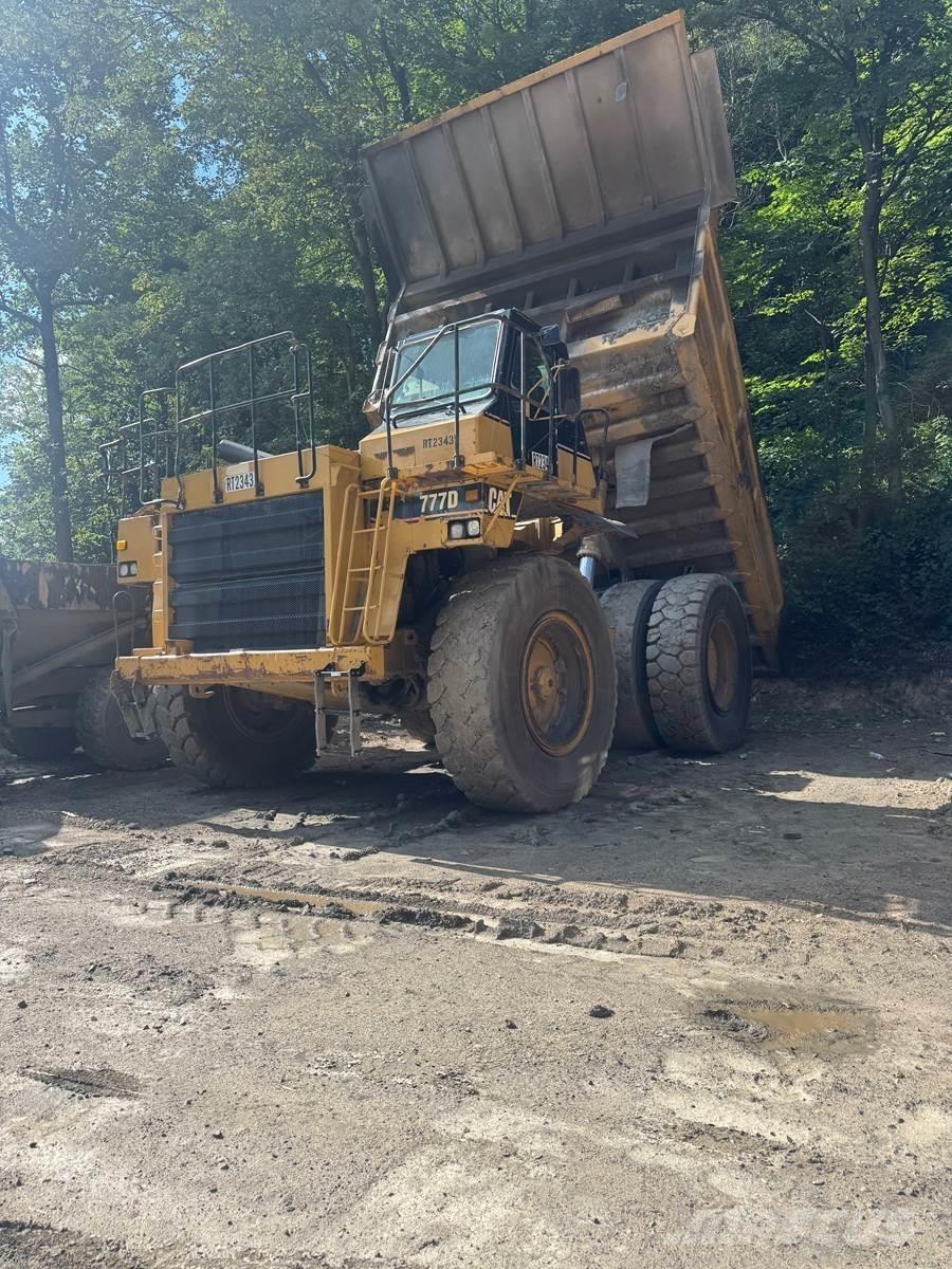 CAT 777D Дъмпери/моторни превозни средства