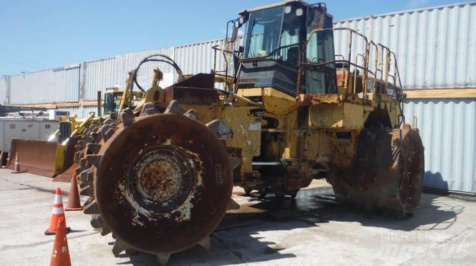 CAT 836G Машини за опаковане на отпадъци