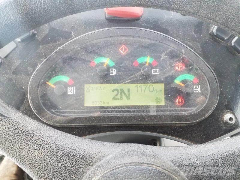 CAT 906M Колесни товарачи