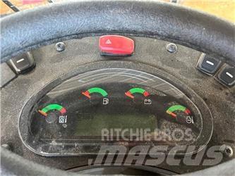 CAT 908M Колесни товарачи
