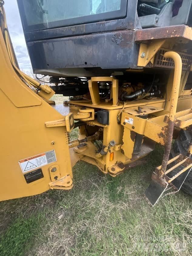 CAT 924G Колесни товарачи