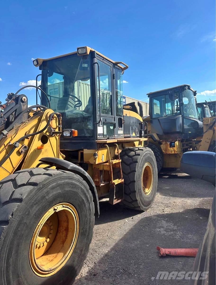 CAT 924G Колесни товарачи