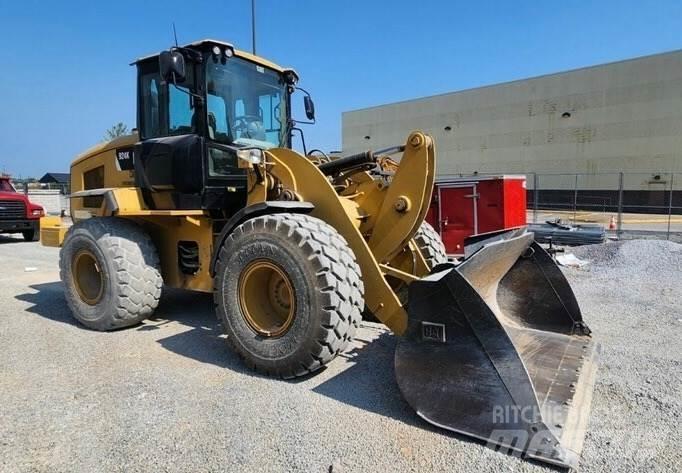 CAT 924K Колесни товарачи