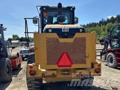 CAT 924K Колесни товарачи