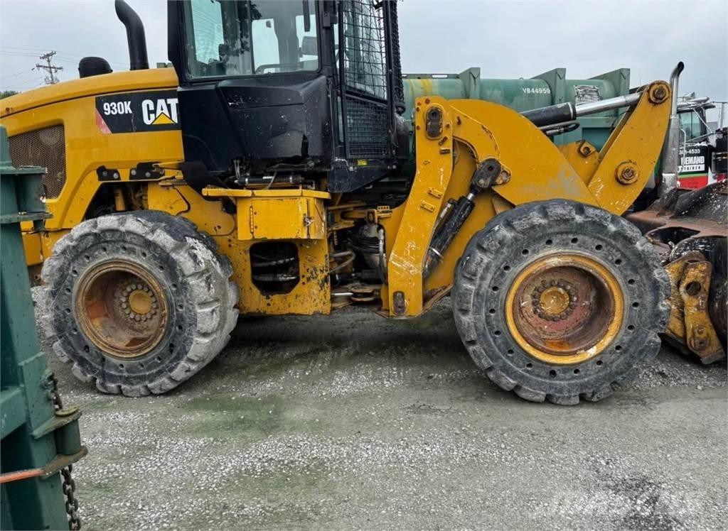 CAT 930K Колесни товарачи