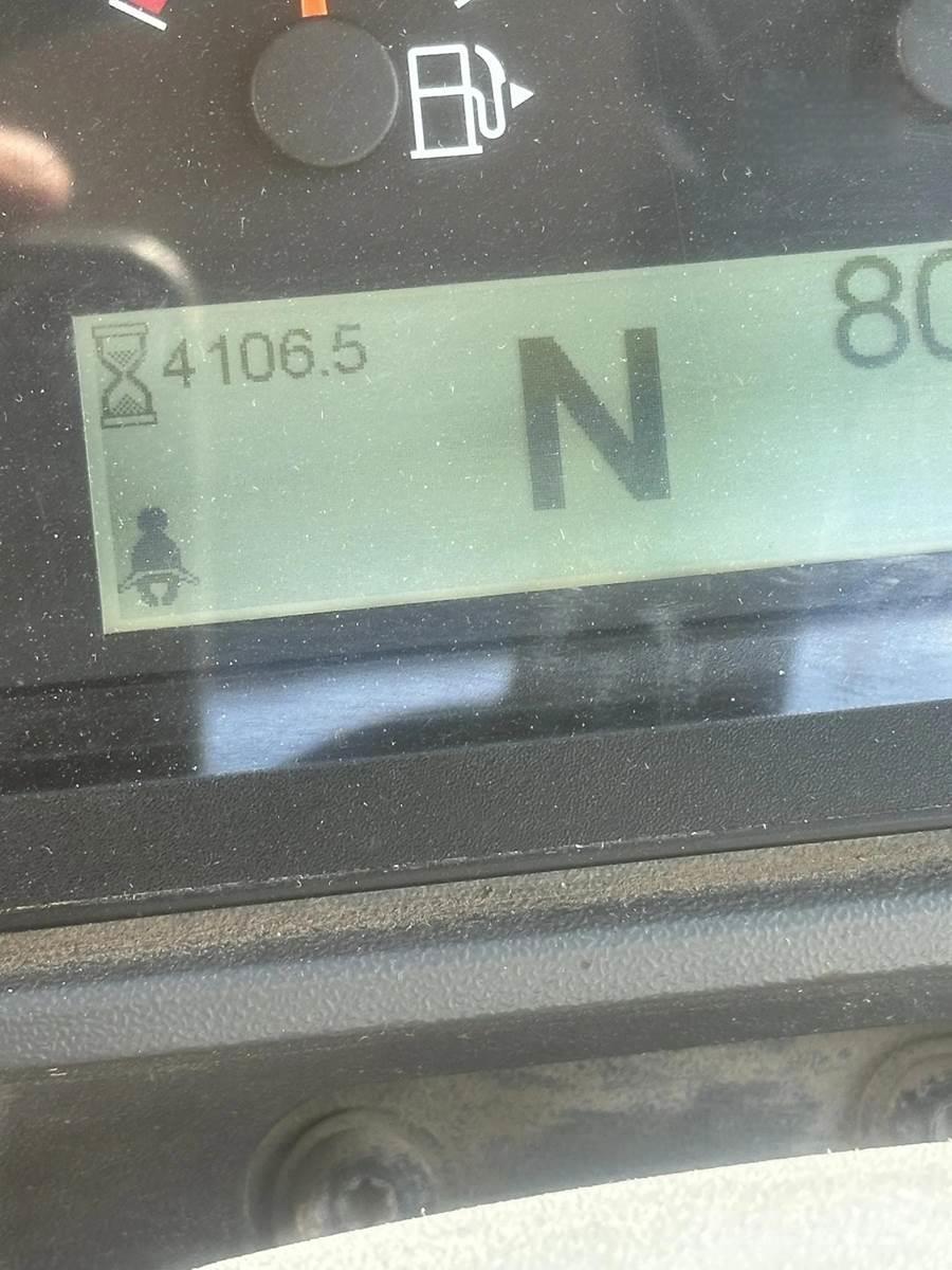 CAT 930M Колесни товарачи