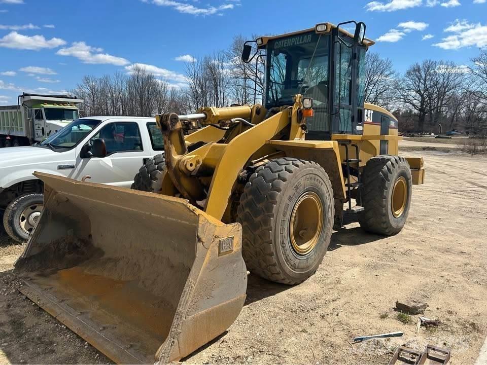 CAT 938G Колесни товарачи