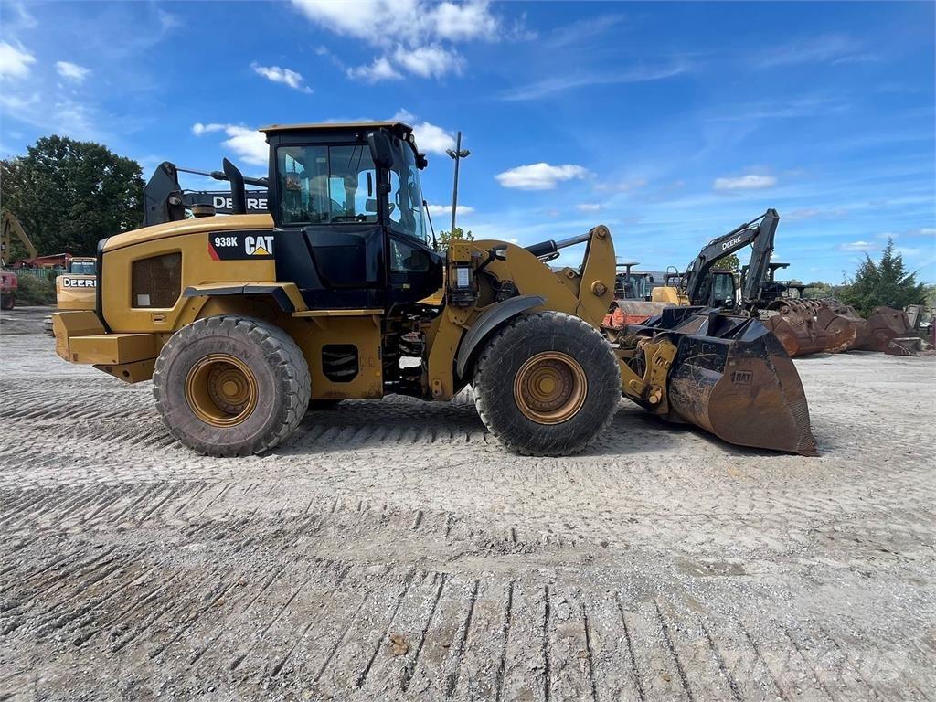 CAT 938K Колесни товарачи