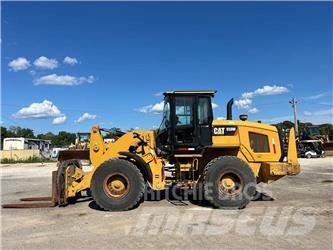 CAT 938M Колесни товарачи