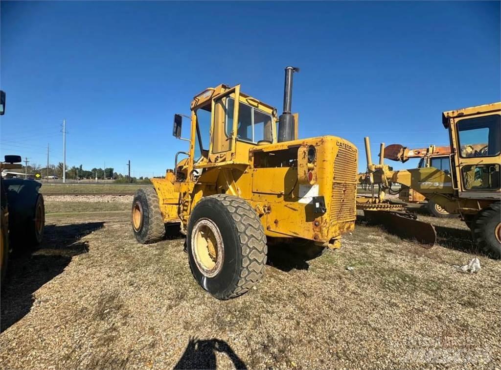 CAT 950 Колесни товарачи