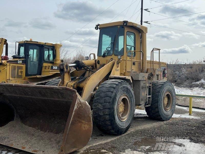 CAT 950B Колесни товарачи