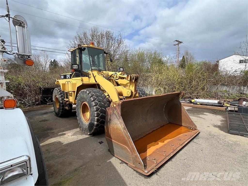 CAT 950F Колесни товарачи