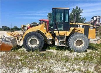 CAT 950G Колесни товарачи