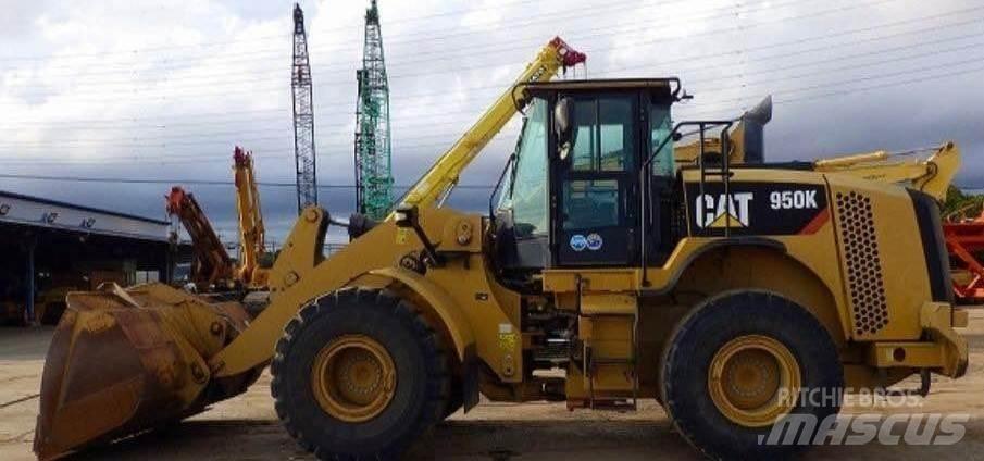 CAT 950K Колесни товарачи