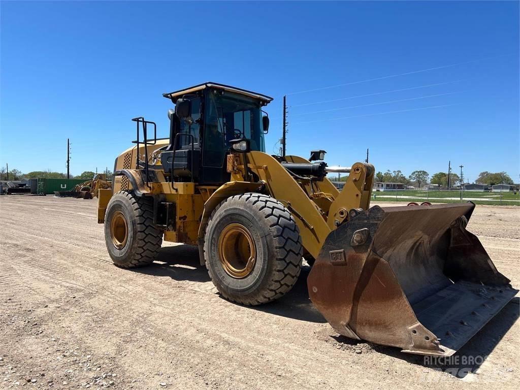 CAT 950K Колесни товарачи