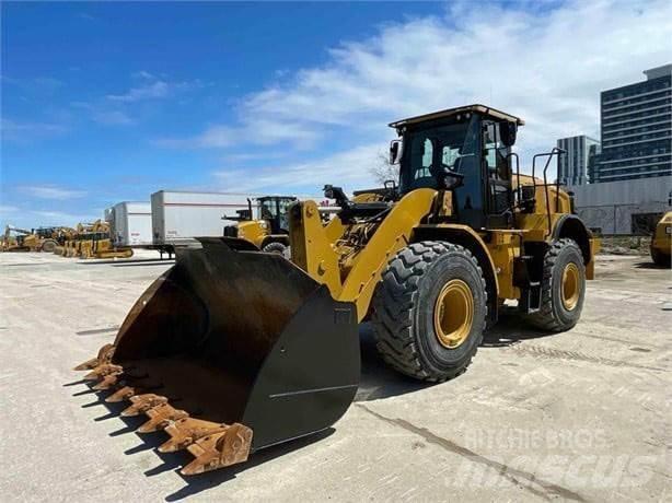 CAT 950M Колесни товарачи