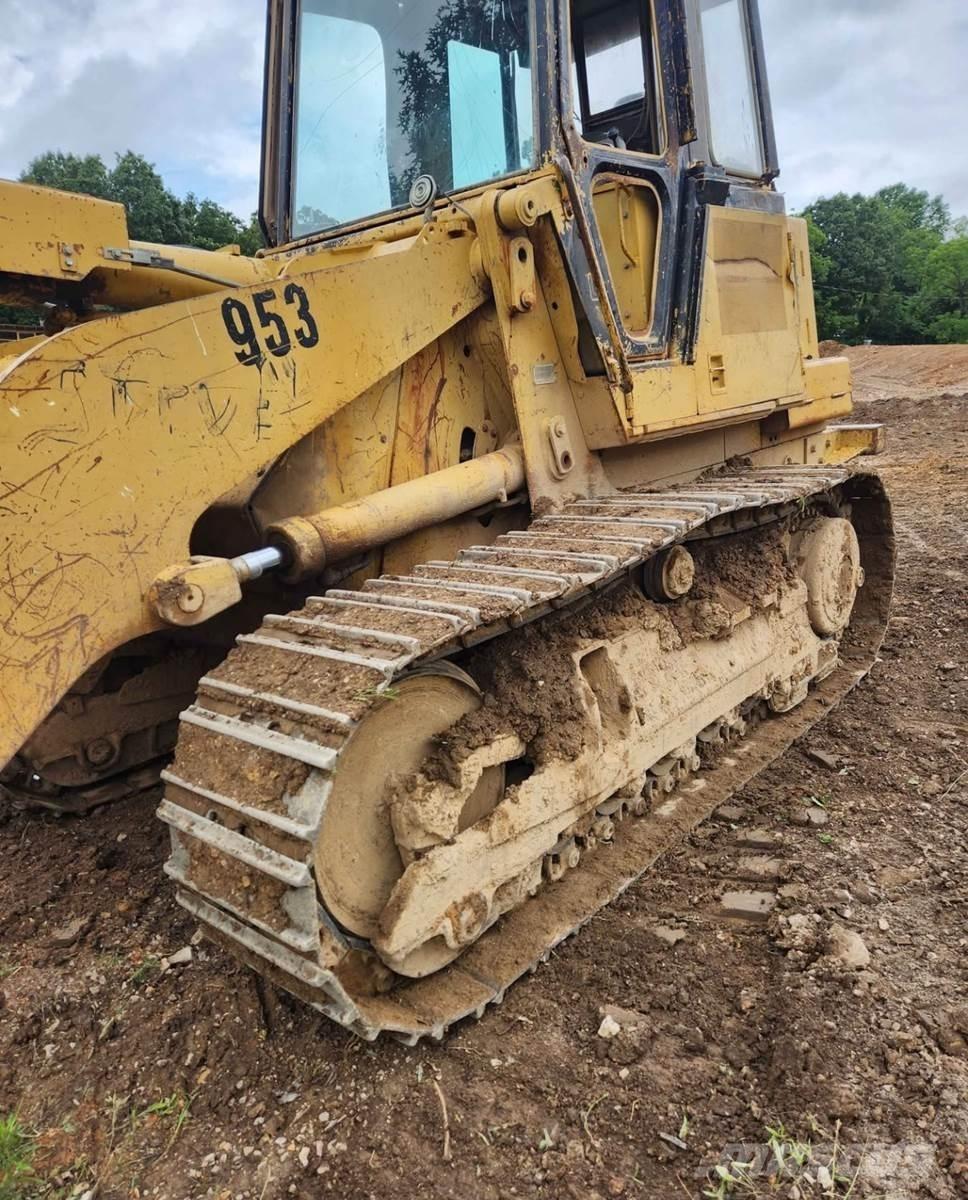 CAT 953 Верижен товарач