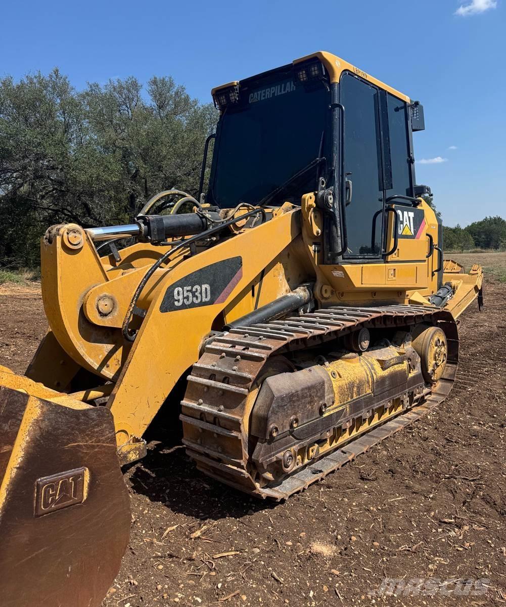 CAT 953D Верижен товарач