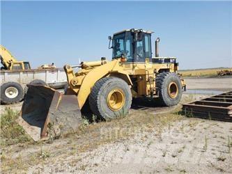 CAT 960F Колесни товарачи