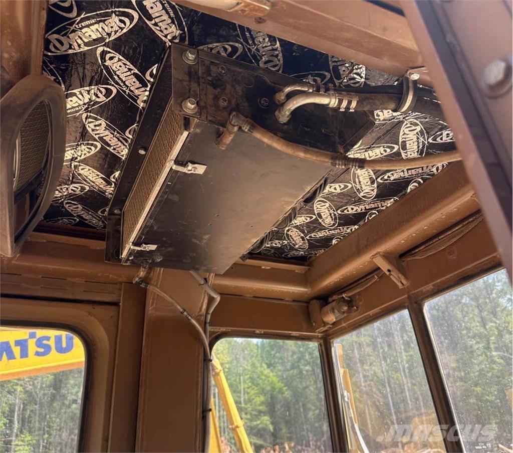 CAT 963 Верижен товарач