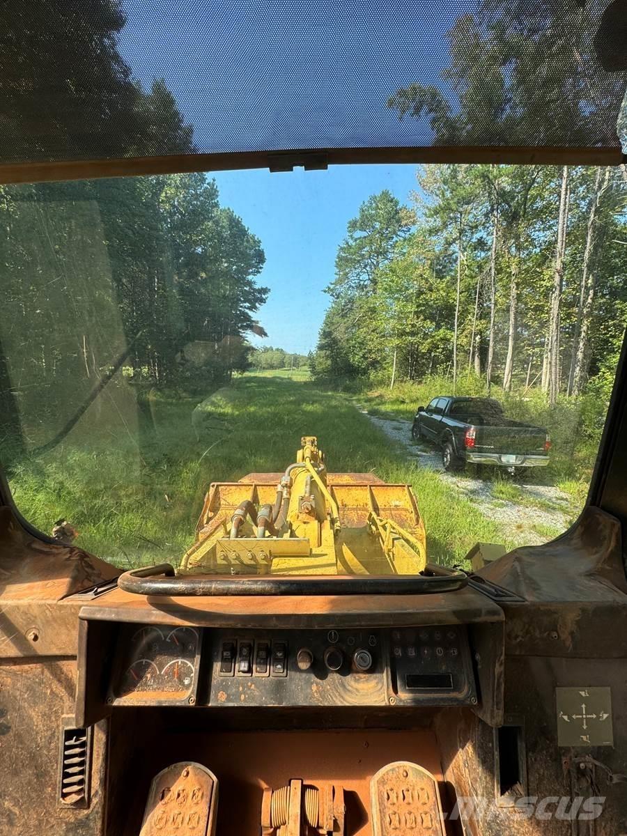 CAT 963C Верижен товарач