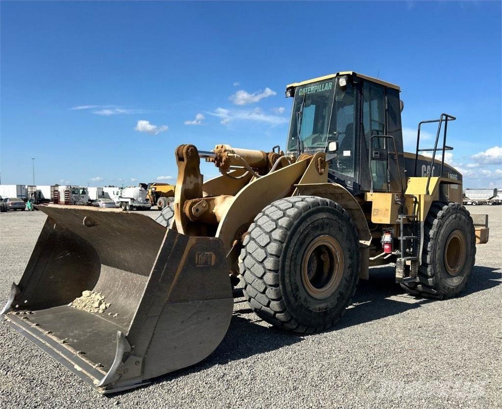 CAT 966G Колесни товарачи