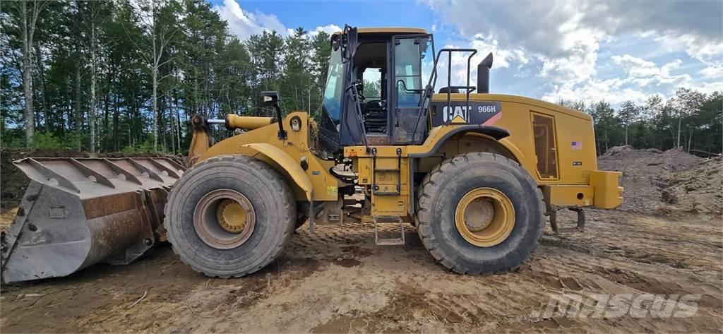 CAT 966H Колесни товарачи