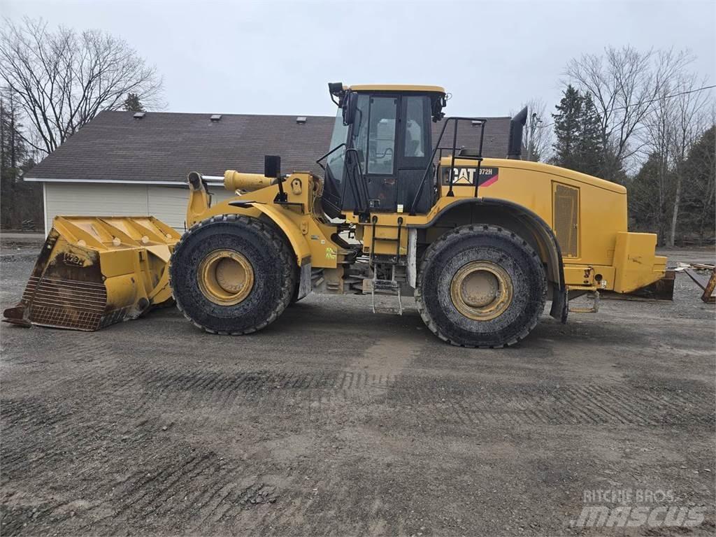 CAT 972H Колесни товарачи