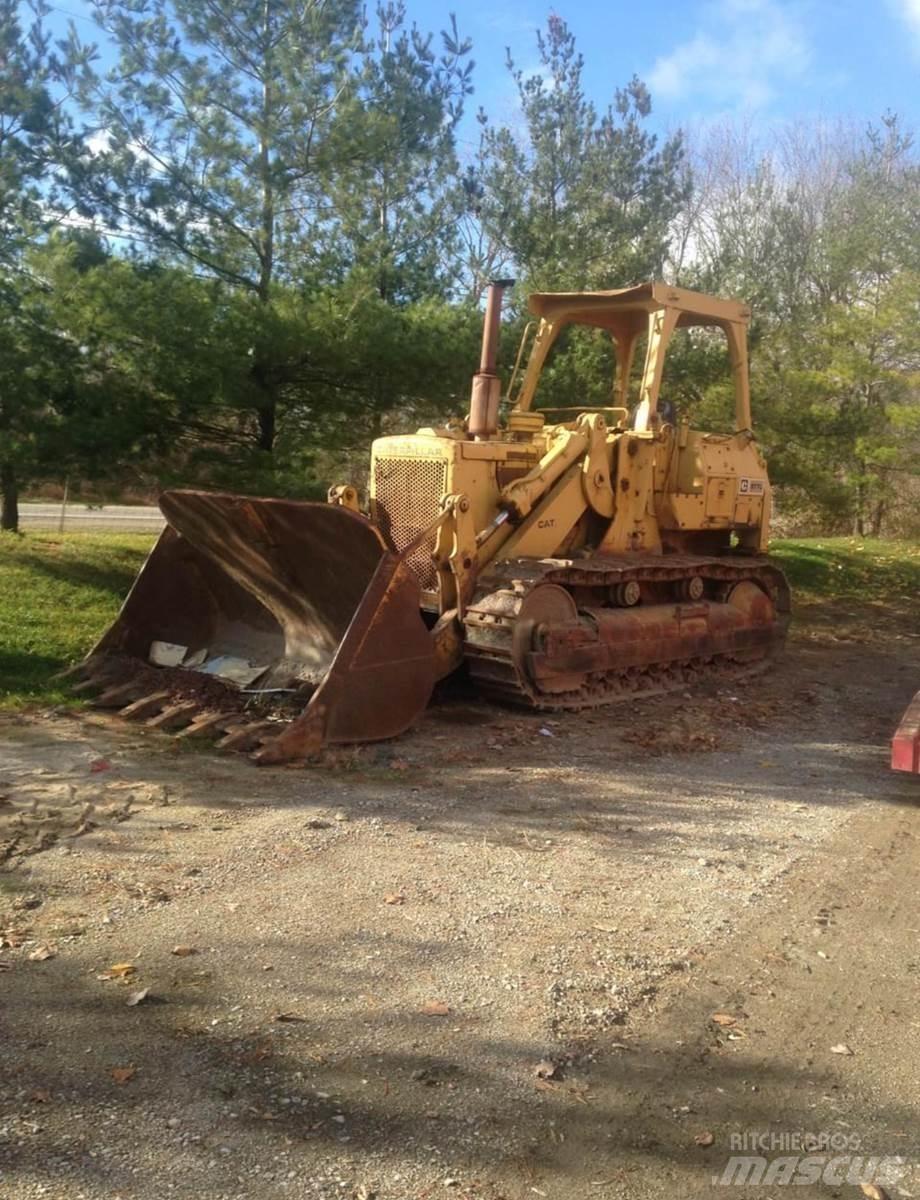 CAT 977L Верижен товарач