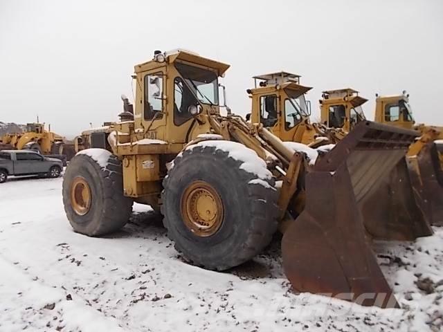 CAT 980B Колесни товарачи