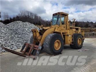 CAT 980C Колесни товарачи