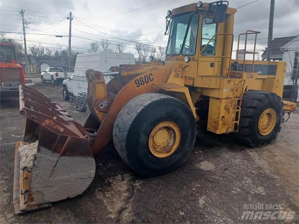 CAT 980C Колесни товарачи
