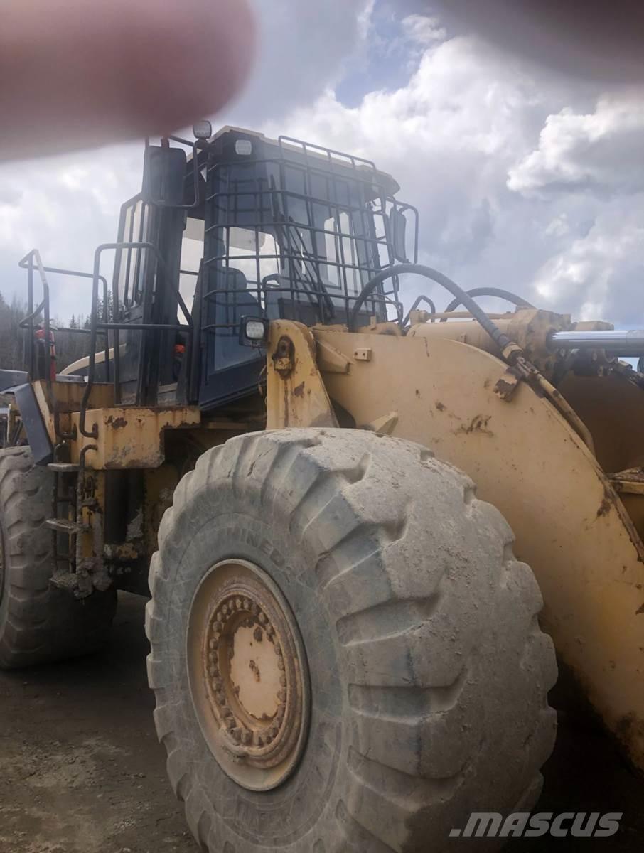 CAT 980G Колесни товарачи