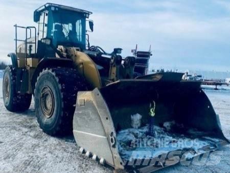 CAT 980M Колесни товарачи