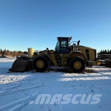 CAT 980M Колесни товарачи