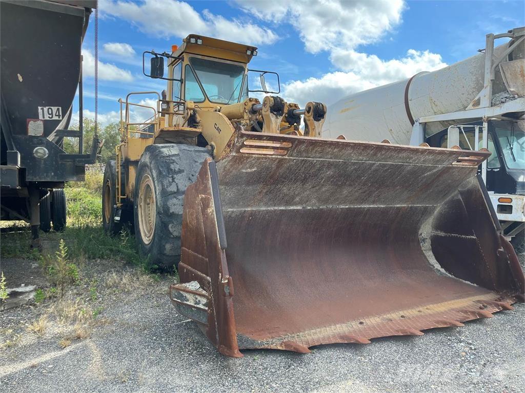 CAT 988B Колесни товарачи