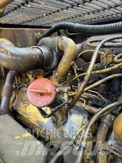 CAT 988F Колесни товарачи