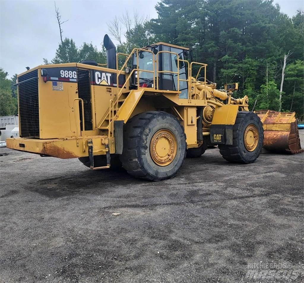CAT 988G Колесни товарачи