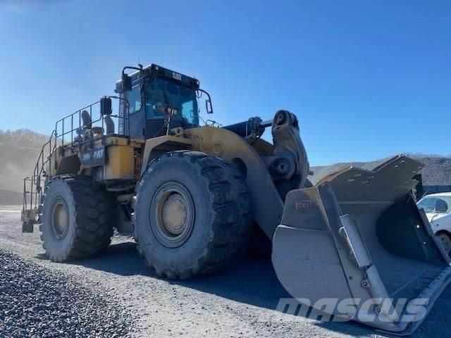CAT 990K Колесни товарачи
