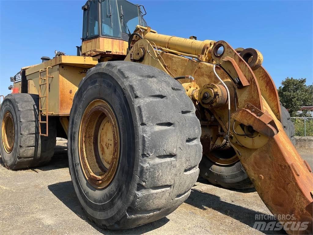 CAT 992G Колесни товарачи