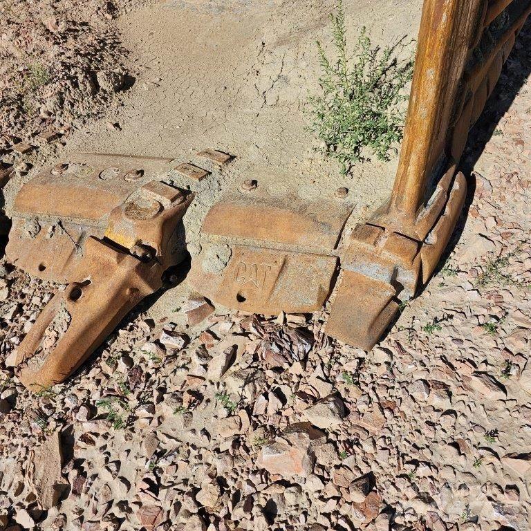 CAT 993K Колесни товарачи
