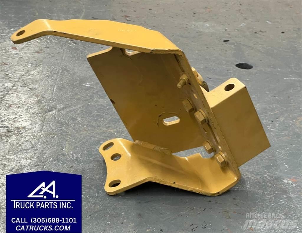 CAT C15 Двигатели