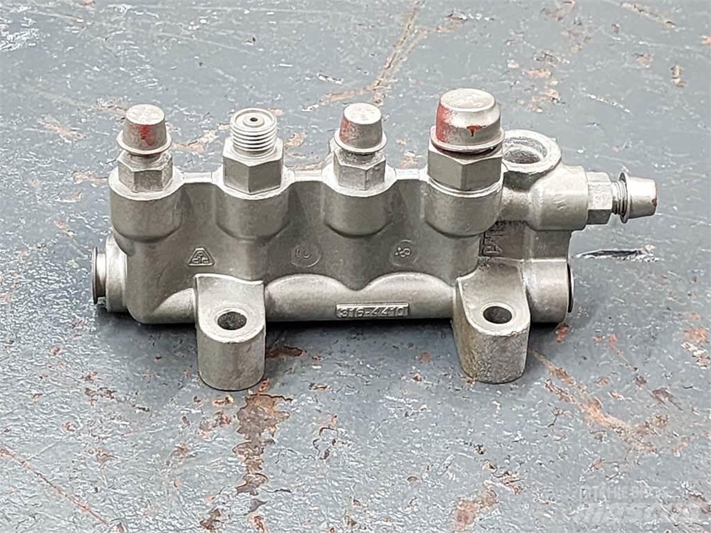 CAT C15 Транспорт - Други