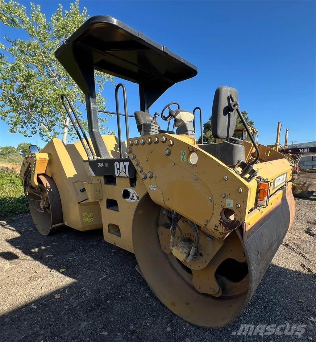 CAT CB54 Еднобарабанни ролки
