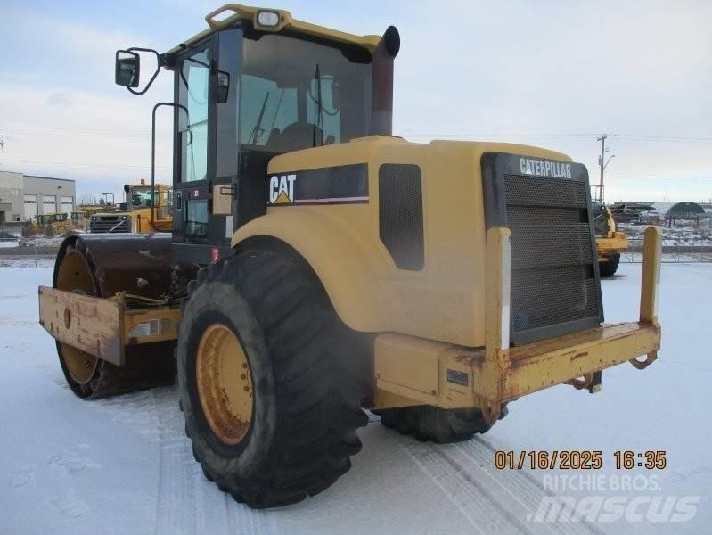 CAT CP563D Теглени вибрационни валяци
