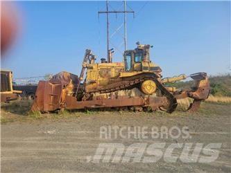 CAT D11N Верижни булдозери
