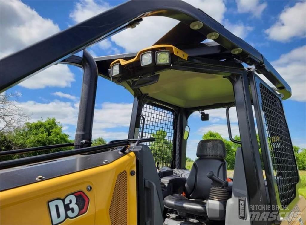 CAT D3 Верижни булдозери
