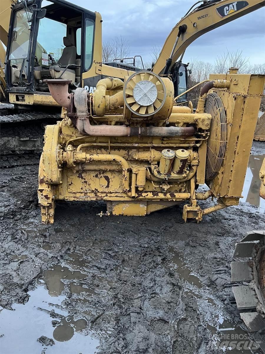 CAT D353 Двигатели