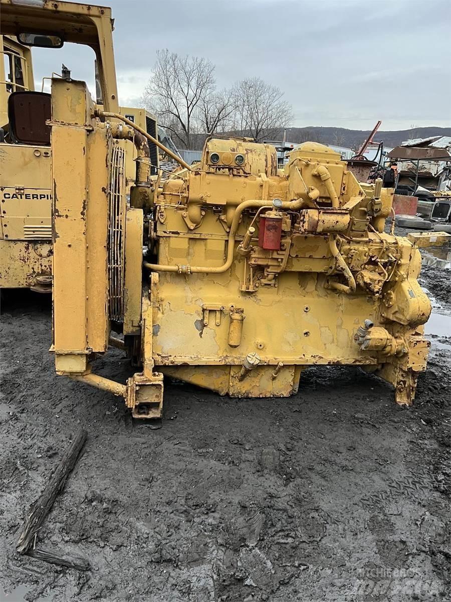CAT D353 Двигатели