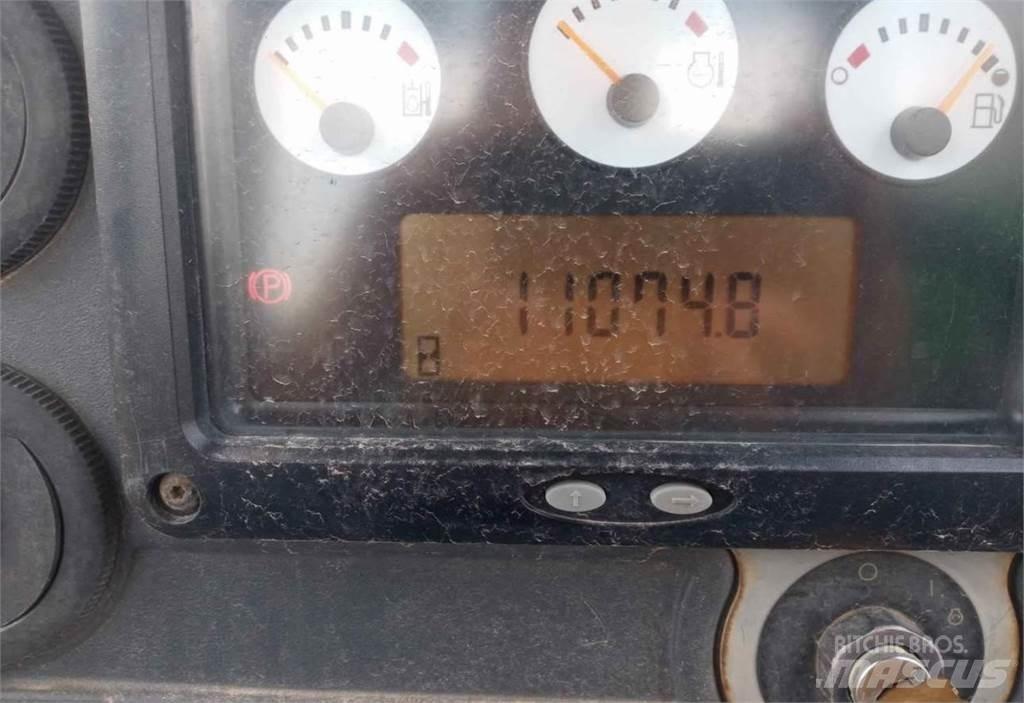 CAT D3K XL Верижни булдозери
